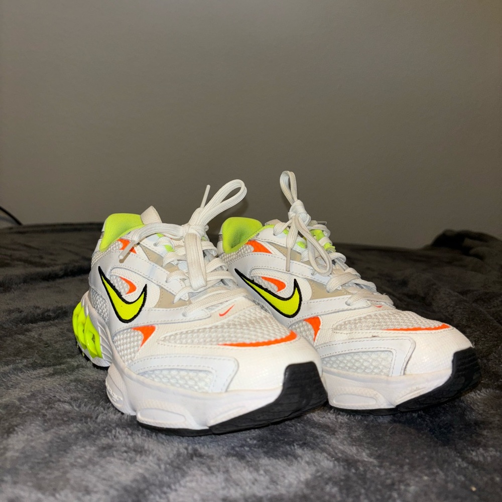 NIKE ZOOM AIRS